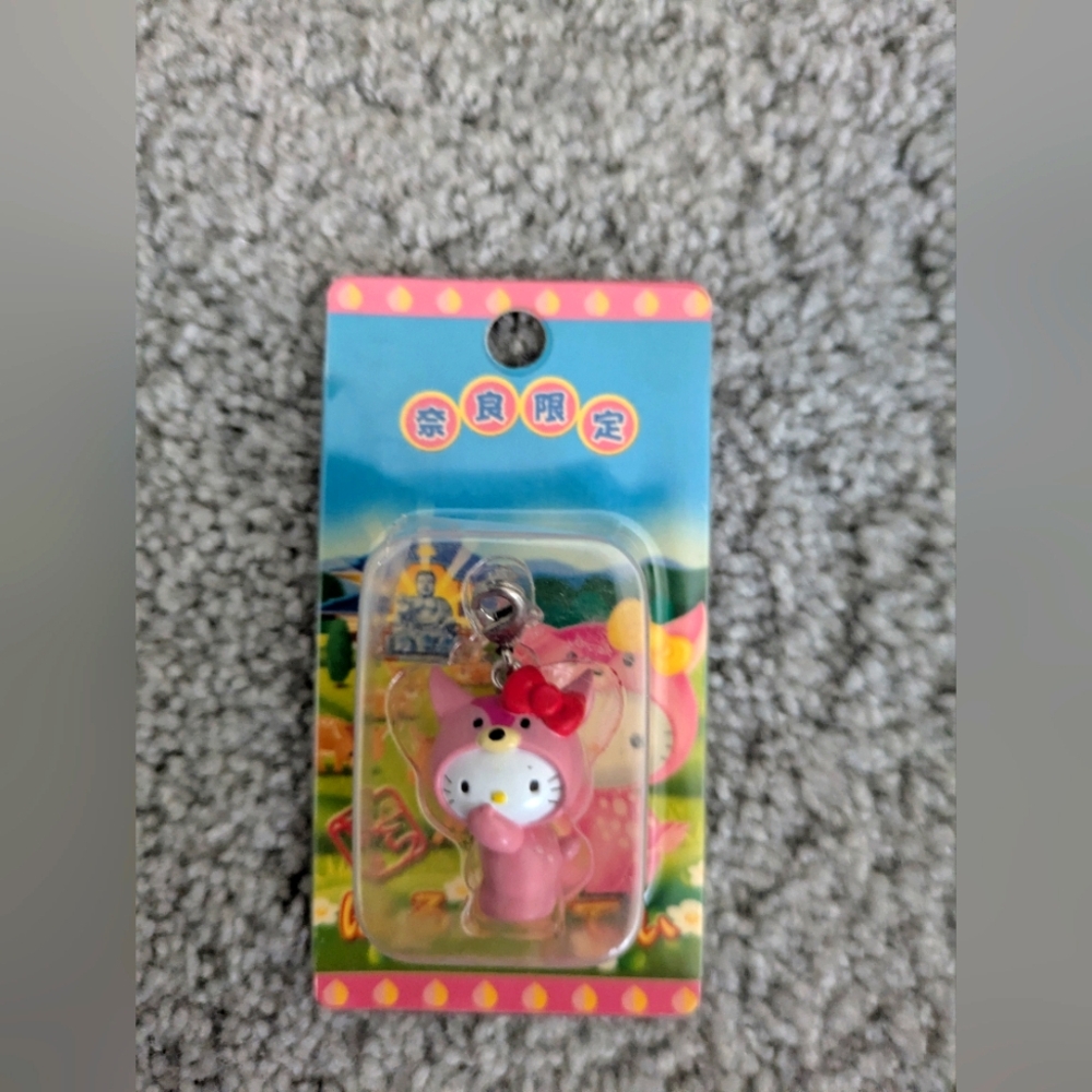Hello Kitty charm